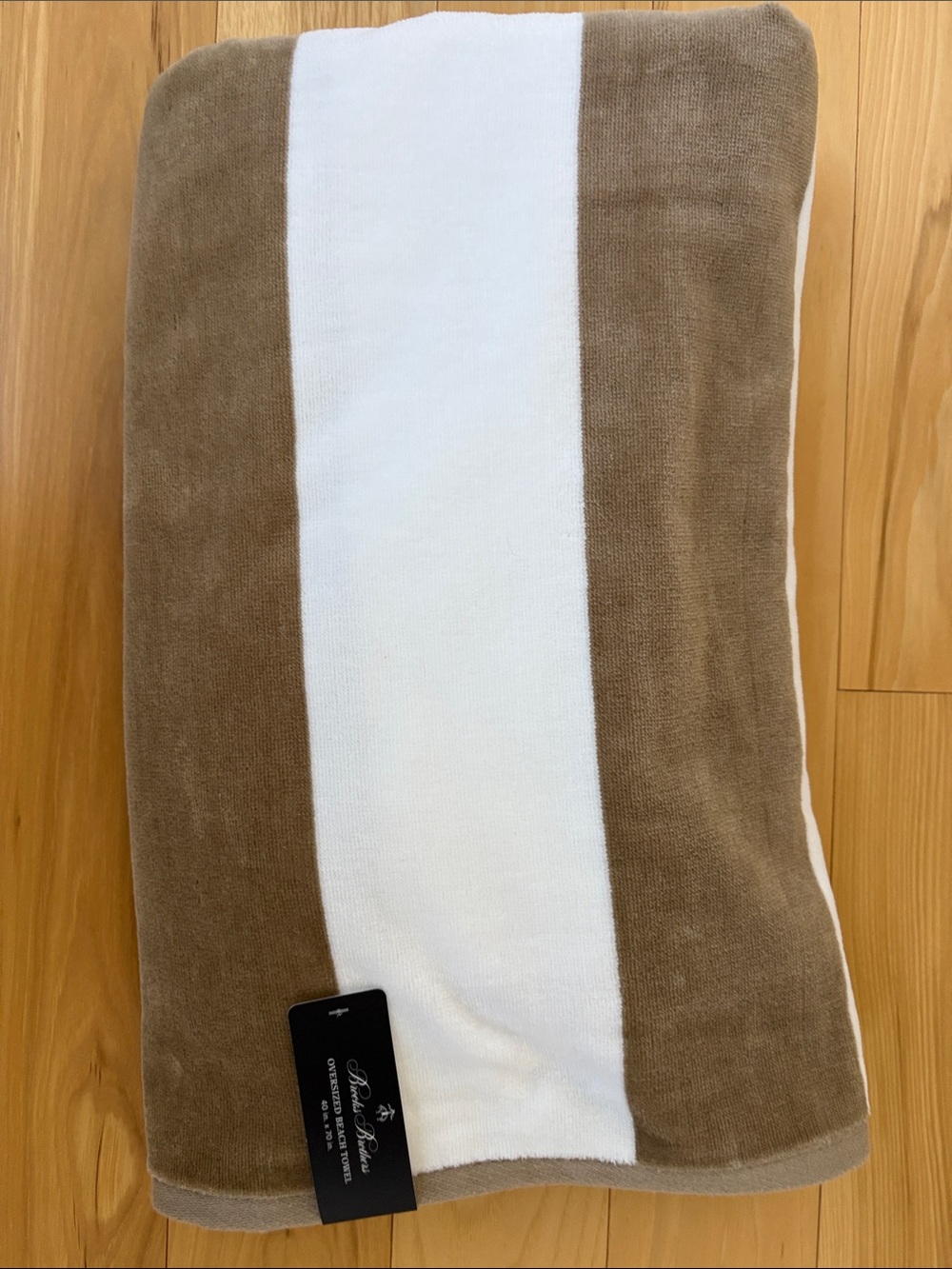 Brooks Brothers Oversized Striped Tan and White Plush Beach/Pool Towel